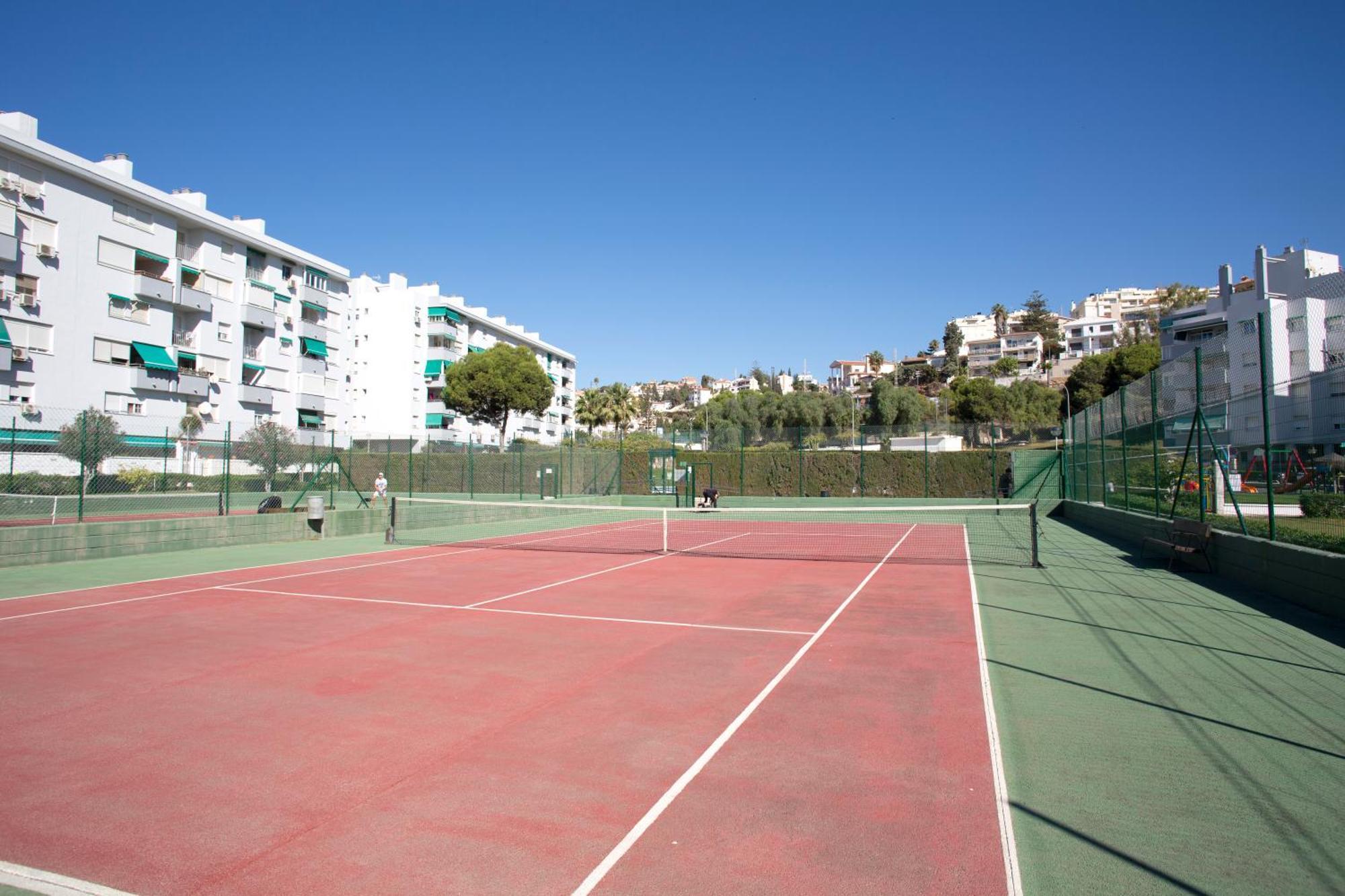 Bajo En Primera Linea - Cala Del Moral, Urbanizacion Calaflores La Cala Del Moral Exteriér fotografie